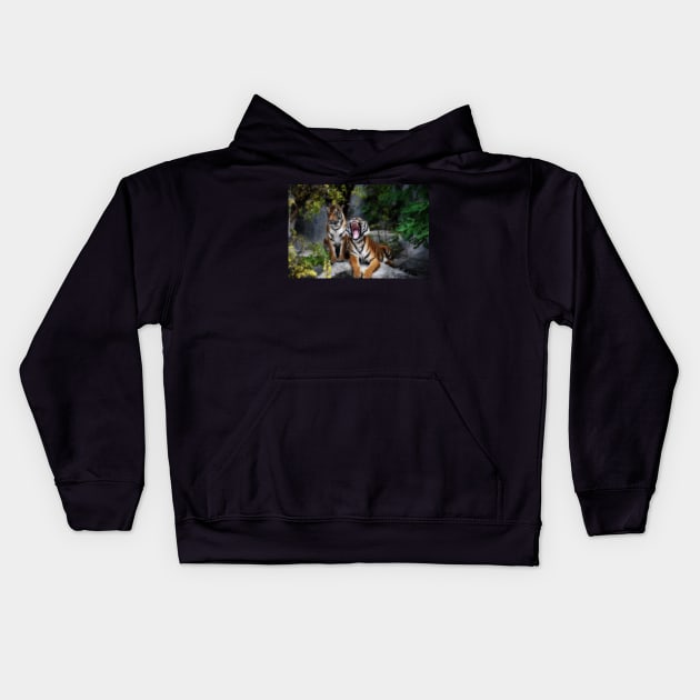 tiger, screaming tiger Kids Hoodie by hottehue